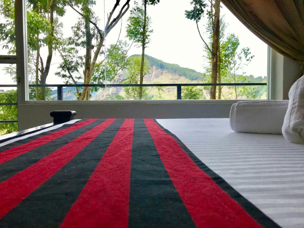 Shades Ella Hotel Luaran gambar