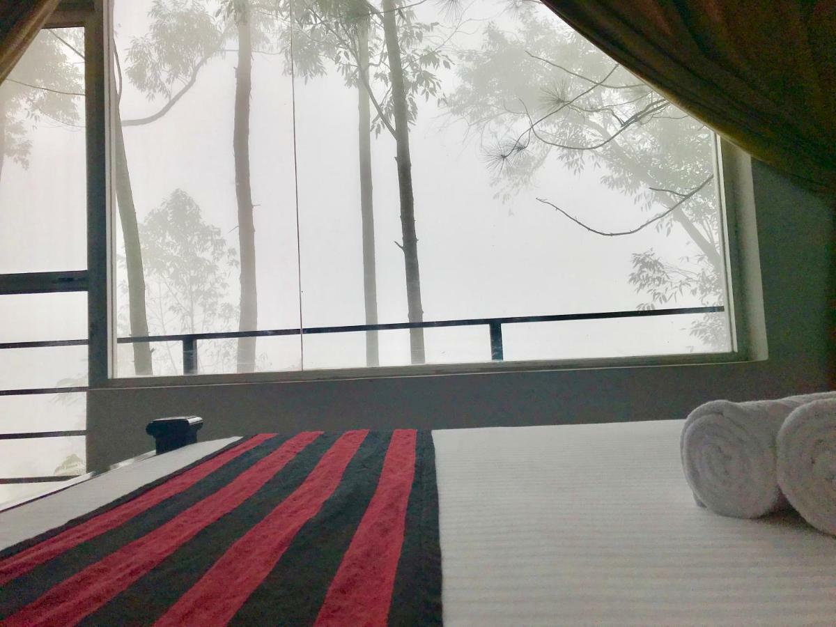 Shades Ella Hotel Luaran gambar